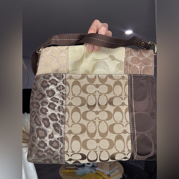 Coach Signature Patchwork STUDDED Demi File Bag crossbody style 20348 - Picture 6 of 17